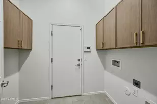 12568 W Chucks Ave, Peoria, AZ 85383 - Photo 33