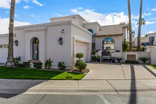 10215 N 100th Pl, Scottsdale, AZ 85258 - Photo 3
