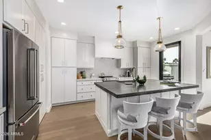 10215 N 100th Pl, Scottsdale, AZ 85258 - Photo 17