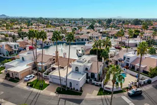 10215 N 100th Pl, Scottsdale, AZ 85258 - Photo 47