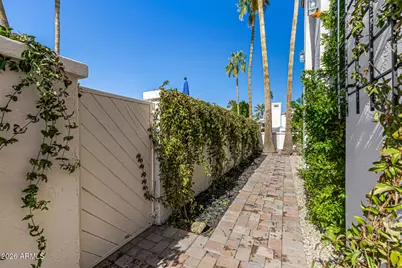 10215 N 100th Place, Scottsdale, AZ 85258 - Photo 43