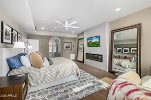 10215 N 100th Pl, Scottsdale, AZ 85258 - Photo 17