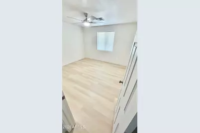 2042 N 64th Drive, Phoenix, AZ 85035 - Photo 21