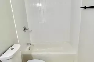 2042 N 64th Dr, Phoenix, AZ 85035 - Photo 29