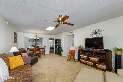 9726 W Alabama Avenue, Sun City, AZ 85351 - Photo 5