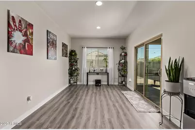 11204 W Mobile Lane, Tolleson, AZ 85353 - Photo 13