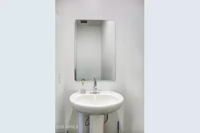 909 S 4th Avenue, Phoenix, AZ 85003 - Photo 9