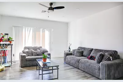 909 S 4th Avenue, Phoenix, AZ 85003 - Photo 1