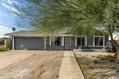 8002 N 42nd Avenue, Phoenix, AZ 85051 - Photo 1