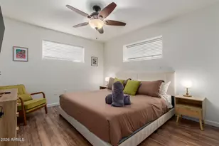 2715 W Royal Palm Rd, Phoenix, AZ 85051 - Photo 23