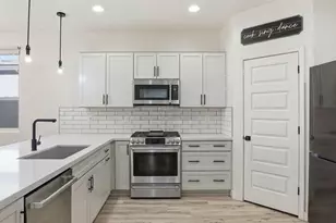 5424 W Chuck Box Rd, Laveen, AZ 85339 - Photo 5