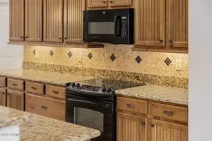 18685 E Agua Vista, Black Canyon City, AZ 85324 - Photo 17