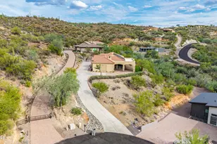 18685 E Agua Vista, Black Canyon City, AZ 85324 - Photo 49