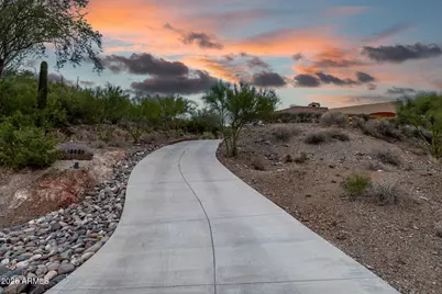 18685 E Agua Vista, Black Canyon City, AZ 85324 - Photo 3