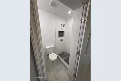 3253 W Port Au Prince Lane, Phoenix, AZ 85053 - Photo 7