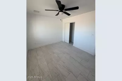 3253 W Port Au Prince Lane, Phoenix, AZ 85053 - Photo 11