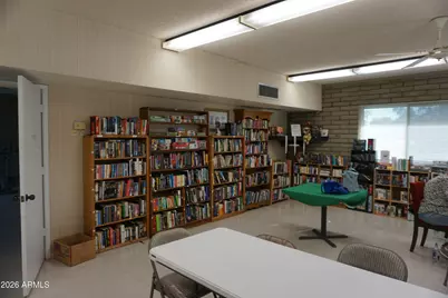 2331 E Betty Elyse Lane, Phoenix, AZ 85022 - Photo 15