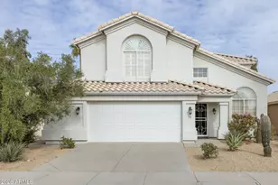 4530 E Desert Wind Dr, Phoenix, AZ 85044 - Photo 1