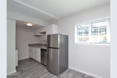 44 E Roanoke Avenue #Apt 1, Phoenix, AZ 85004 - Photo 3