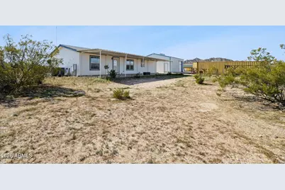 53040 W Whirly Bird Road, Maricopa, AZ 85139 - Photo 35