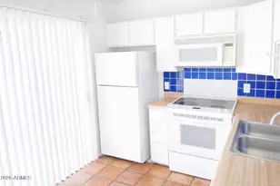 2838 N 49th Pl, Phoenix, AZ 85008 - Photo 7