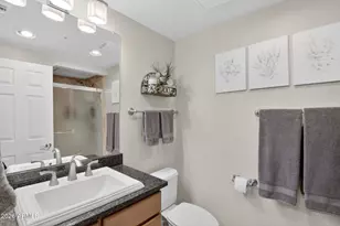 3935 E Rough Rider Rd, Phoenix, AZ 85050 - Photo 19