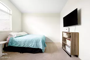 7042 W Morning Dove Dr, Glendale, AZ 85308 - Photo 27