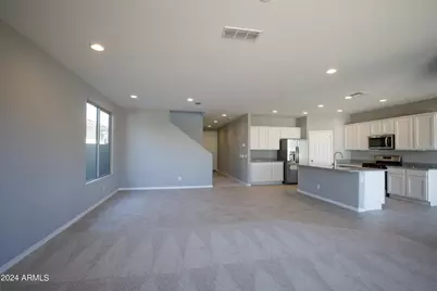 8956 W Luke Avenue, Glendale, AZ 85305 - Photo 9
