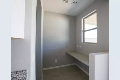 8956 W Luke Avenue, Glendale, AZ 85305 - Photo 17