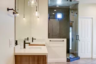 2016 E State Ave, Phoenix, AZ 85020 - Photo 25