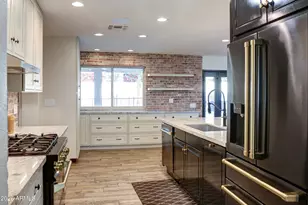 2016 E State Ave, Phoenix, AZ 85020 - Photo 15