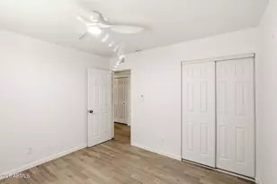 7909 W Pinchot Ave, Phoenix, AZ 85033 - Photo 13