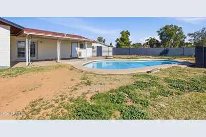 7909 W Pinchot Avenue, Phoenix, AZ 85033 - Photo 35