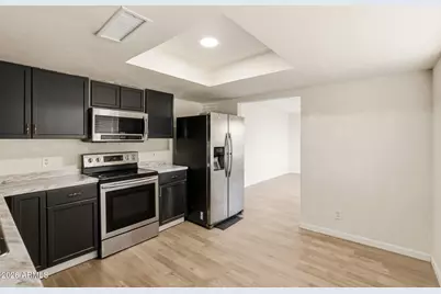 7909 W Pinchot Avenue, Phoenix, AZ 85033 - Photo 19