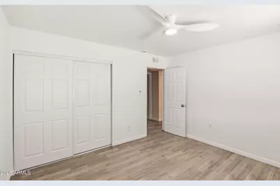 7909 W Pinchot Avenue, Phoenix, AZ 85033 - Photo 15
