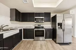 7909 W Pinchot Ave, Phoenix, AZ 85033 - Photo 23