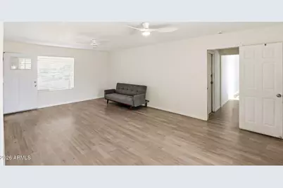 7909 W Pinchot Avenue, Phoenix, AZ 85033 - Photo 27