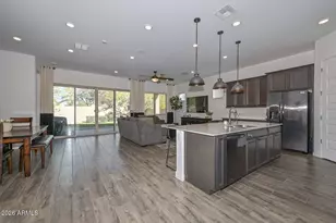 16872 W Vereda Solana Dr., Surprise, AZ 85387 - Photo 11