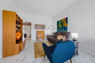 9970 W Royal Oak Rd, Sun City, AZ 85351 - Photo 15