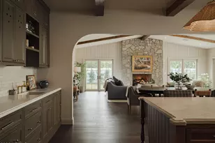 123 E Kaler Dr, Phoenix, AZ 85020 - Photo 5