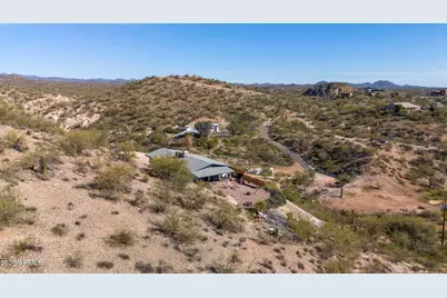 52032 N 297th Avenue, Wickenburg, AZ 85390 - Photo 31