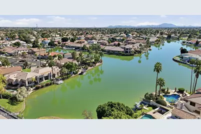 1133 N Peppertree Drive, Gilbert, AZ 85234 - Photo 31