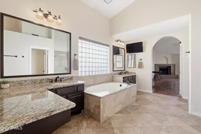 1133 N Peppertree Drive, Gilbert, AZ 85234 - Photo 15