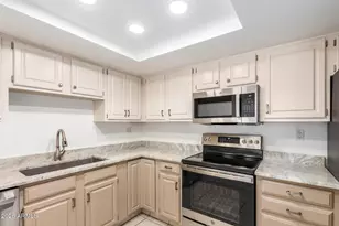 7840 E Camelback Rd, Scottsdale, AZ 85251 - Photo 5