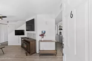 1618 N 32nd St, Phoenix, AZ 85008 - Photo 3