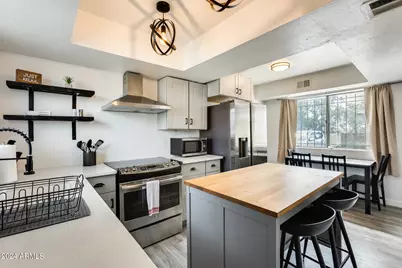 1618 N 32nd Street #6, Phoenix, AZ 85008 - Photo 3