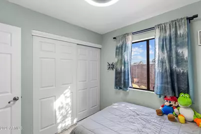 2031 E Vista Drive, Phoenix, AZ 85022 - Photo 17