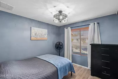 2031 E Vista Drive, Phoenix, AZ 85022 - Photo 13