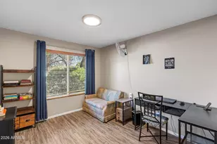 2031 E Vista Dr, Phoenix, AZ 85022 - Photo 15