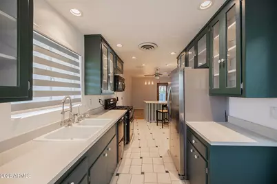 3137 N 4th Avenue, Phoenix, AZ 85013 - Photo 13